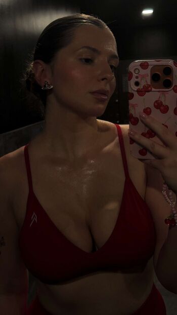Full leaked Anxhelz private photo