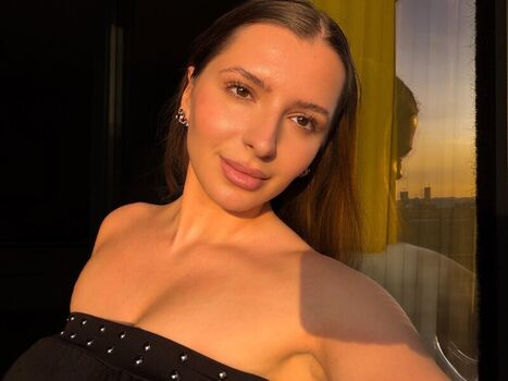 Full leaked Anxhelz private photo