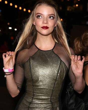 Full leaked Anya taylor joy private onlyfans photo