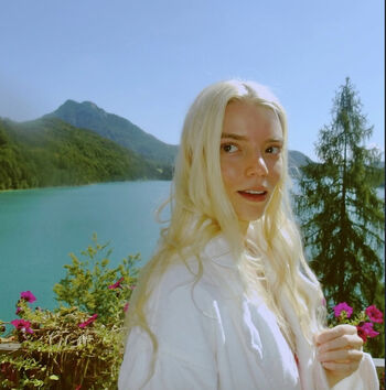 Full leaked Anyataylorjoy private onlyfans photo