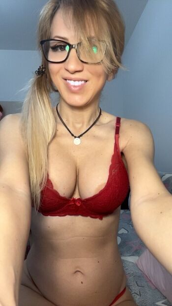 Full leaked Anysadoll private photo