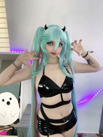 Full leaked Anzu veca page private onlyfans photo