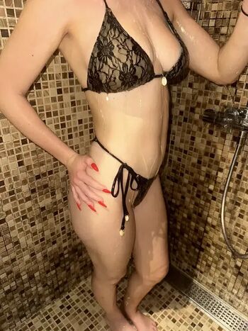 Full leaked Aora dj page private photo