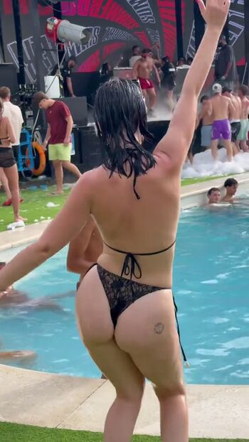 Full leaked Aora dj private photo