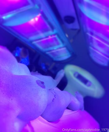 Full leaked Aphrodite private photo