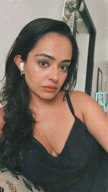 Full leaked Apoorva arora private onlyfans photo