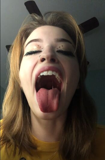 Full leaked Aprilburps private photo