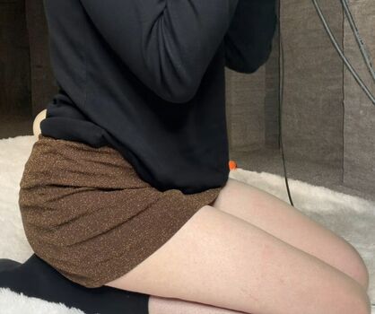 Full leaked Aprilmaple private photo