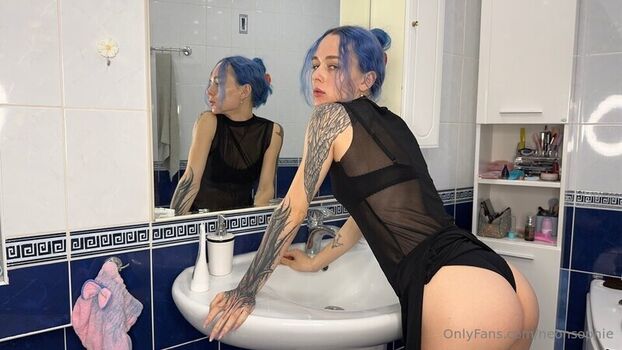 Full leaked Aqua rei private photo