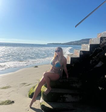 Full leaked Aquisandrax private onlyfans photo