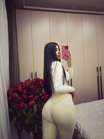 Full leaked Arabyas private onlyfans photo