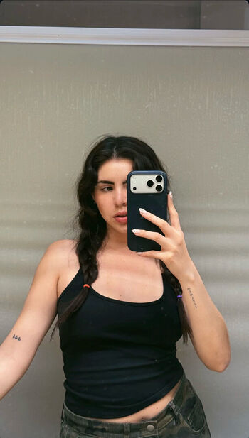 Full leaked Arantza vega private photo