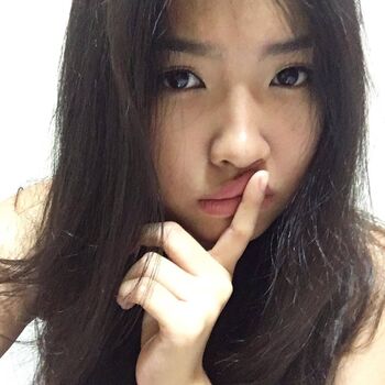 Full leaked Arathehotwife private photo