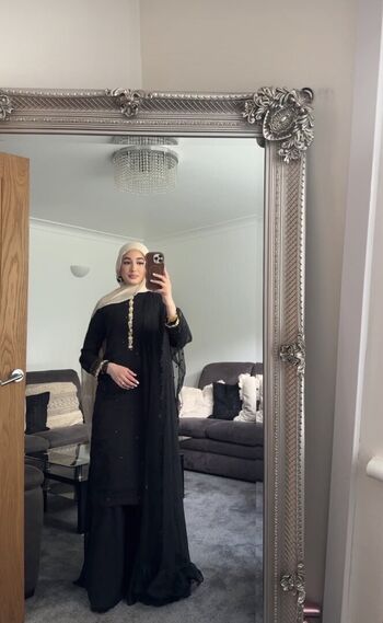 Full leaked Areeba shah private photo