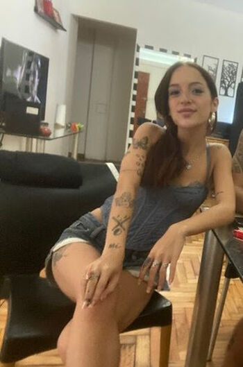 Full leaked Argentina megathread page private photo