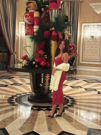 Full leaked Ariplaces private onlyfans photo