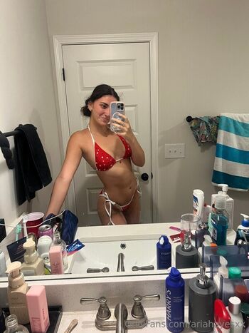 Full leaked Aria hayes private photo