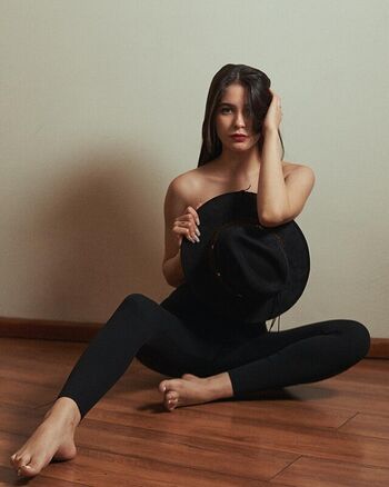 Full leaked Ariadna bustos page private photo