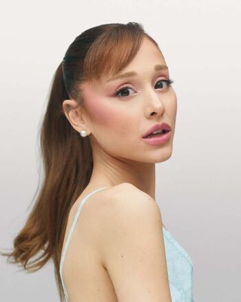 Full leaked Ariana grande private onlyfans photo