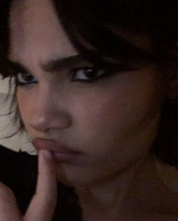 Full leaked Ariana greenblatt private photo