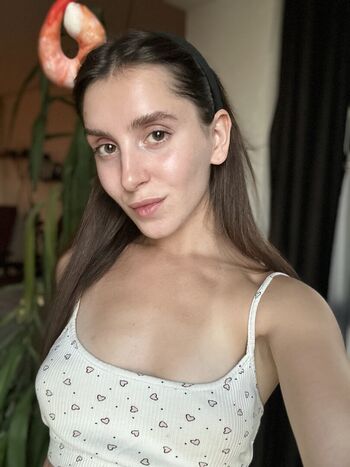 Full leaked Ariana petite private onlyfans photo