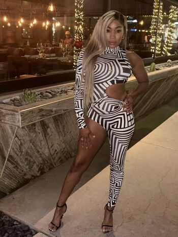 Full leaked Ariane andrew private photo