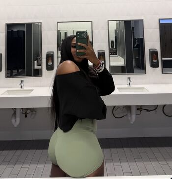 Full leaked Arianna deniseee private photo