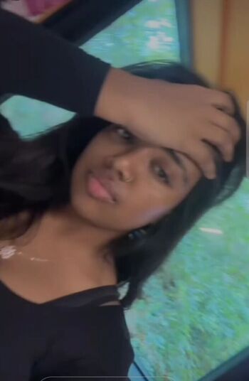 Full leaked Arianna majumder private onlyfans photo