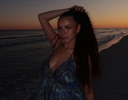 Full leaked Arianna tyler private photo