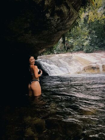 Full leaked Ariel saori private onlyfans photo