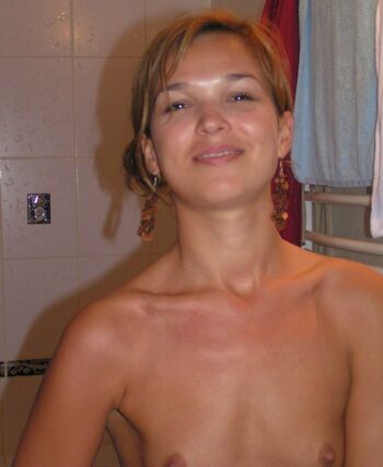 Full leaked Arielle kebbel  page private onlyfans photo