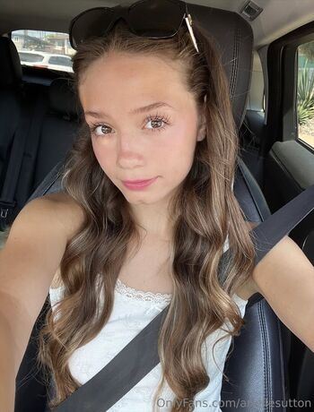 Full leaked Ariellesutton page private onlyfans photo