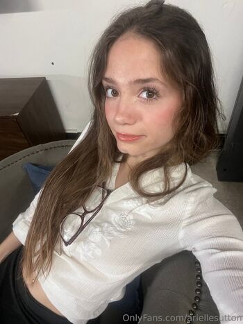 Full leaked Ariellesutton private onlyfans photo