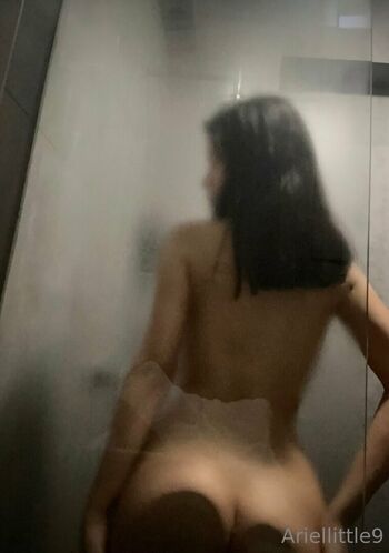 Full leaked Ariellittle private onlyfans photo