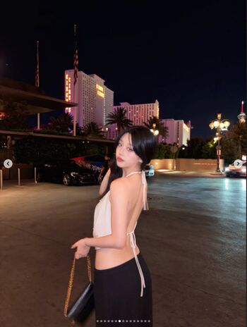 Full leaked Arii iz page private photo