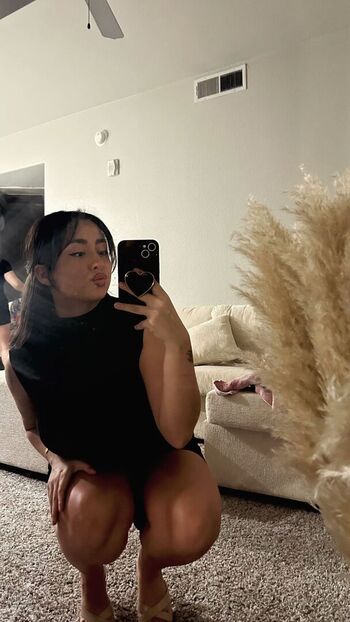 Full leaked Ariibacardi private onlyfans photo