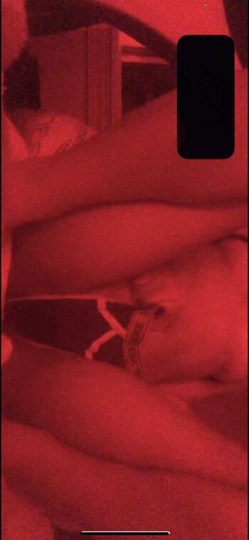 Full leaked Arikitty private photo