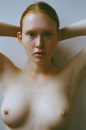 Full leaked Arinabik private photo
