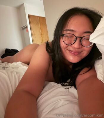 Full leaked Aroomi kim private photo