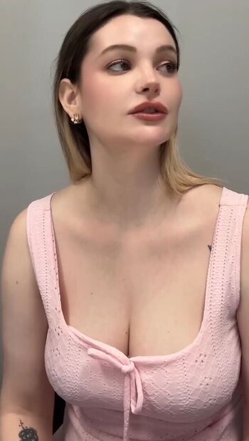 Full leaked Aroyitt private onlyfans photo