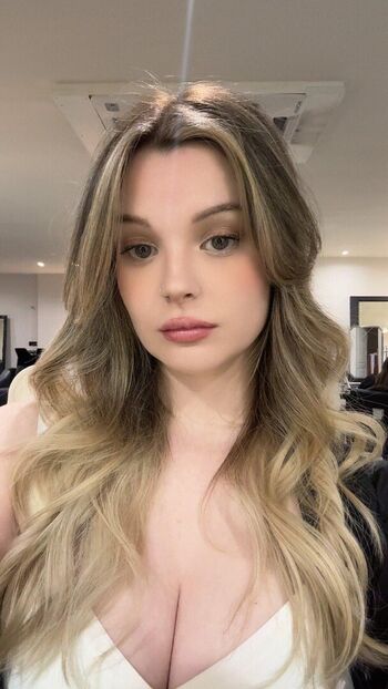 Full leaked Aroyitt private onlyfans photo