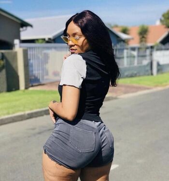 Full leaked Arriecake private onlyfans photo