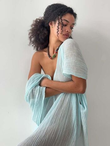 Full leaked Artsynya private onlyfans photo