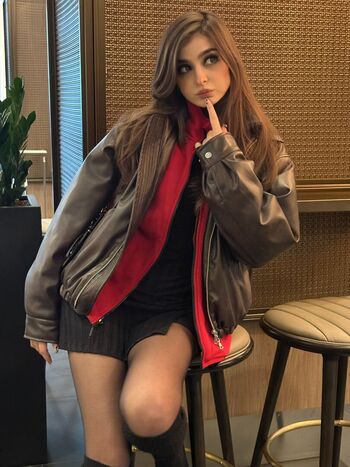 Full leaked Aruuu private onlyfans photo