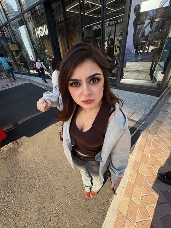 Full leaked Aruuu page private photo