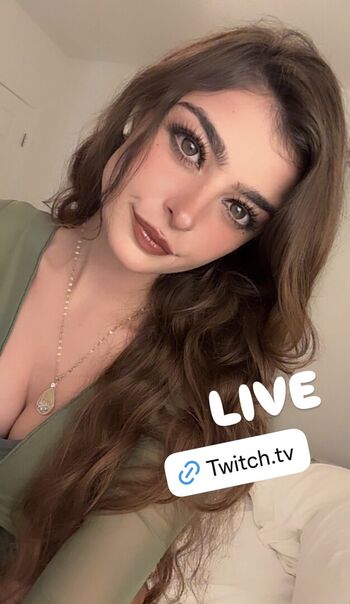 Full leaked Aruuu private photo