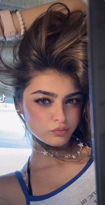 Full leaked Aruuu private photo