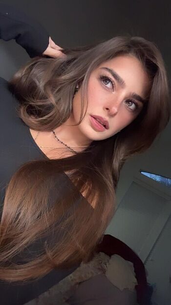 Full leaked Aruuu private photo