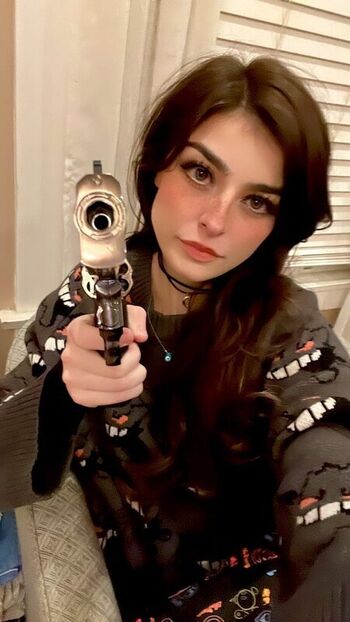 Full leaked Aruuu private photo