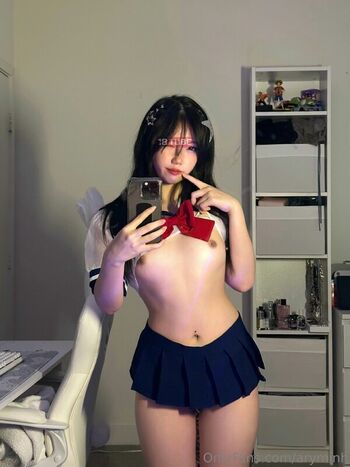 Full leaked Aryminh private photo